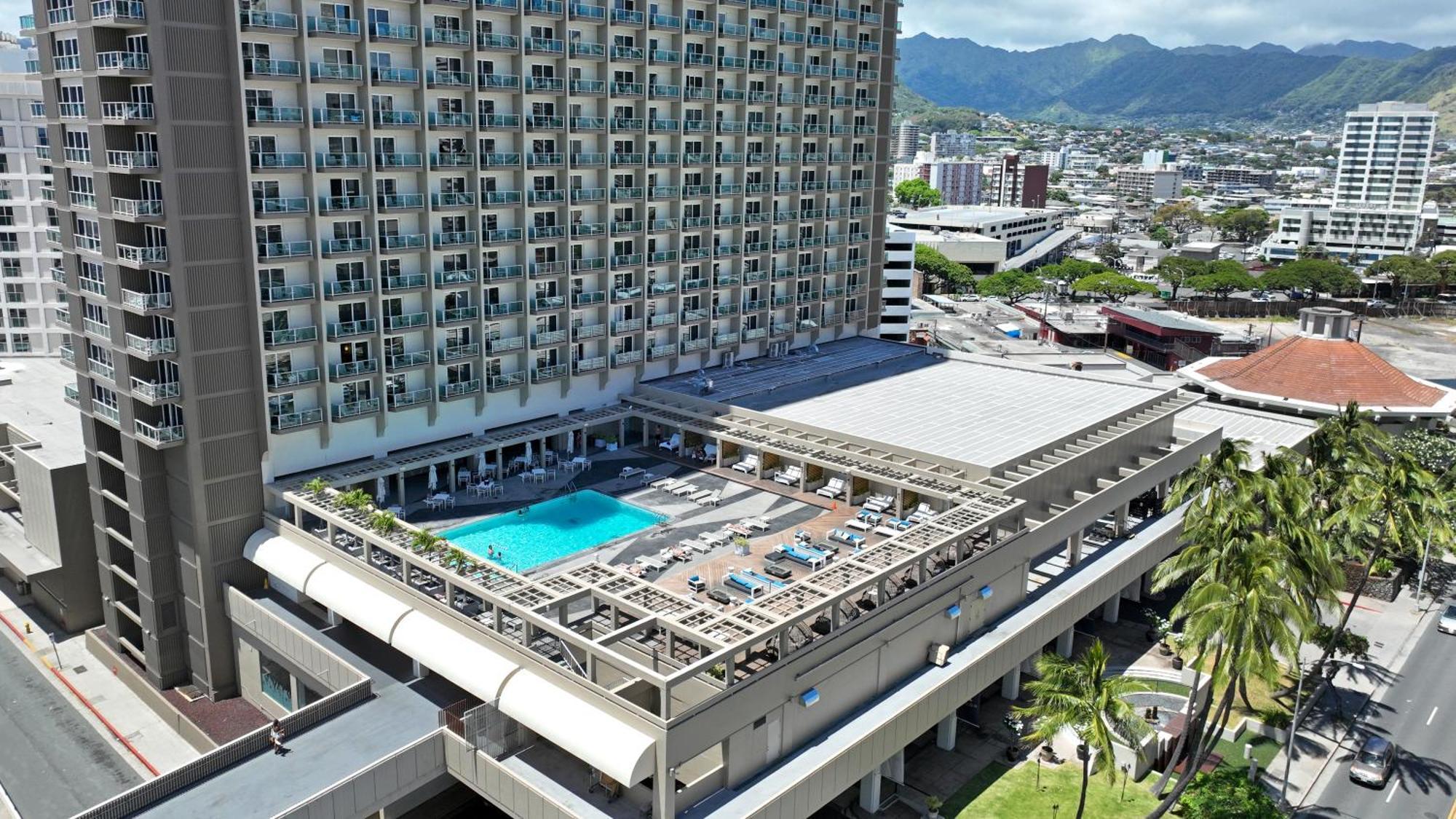 Ocean View Room At Ala Moana Fees Include 호놀룰루 외부 사진